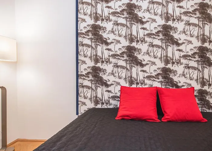 Apartment City-apartment In Center Of