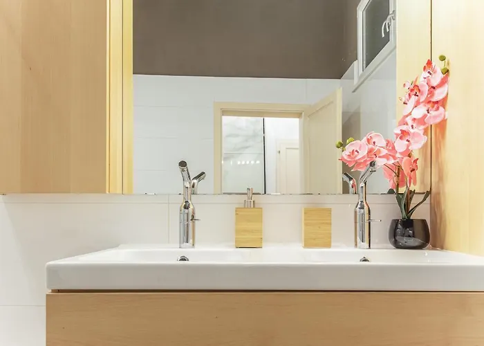City-apartment In Center Of